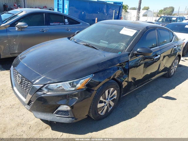 Nissan Altima S Fwd