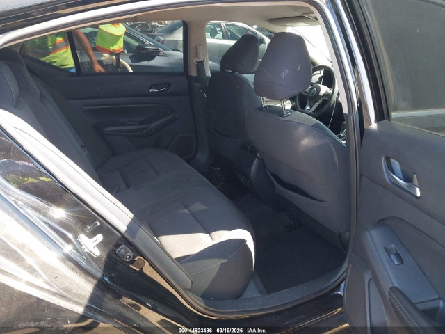 Nissan Altima S Fwd