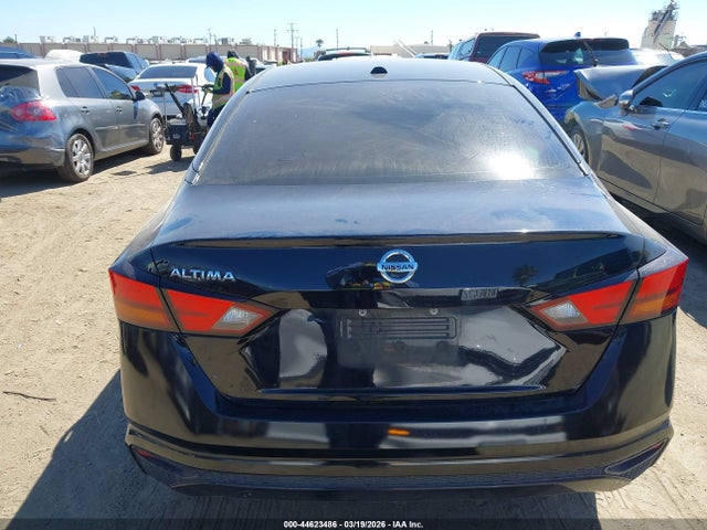 Nissan Altima S Fwd