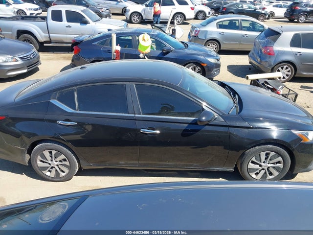 Nissan Altima S Fwd