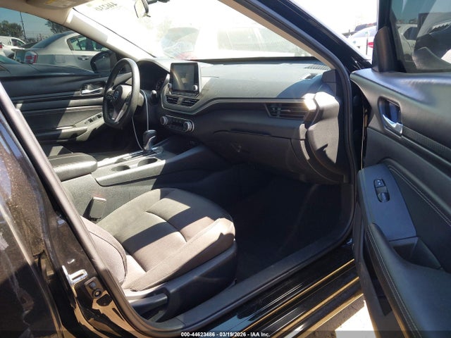 Nissan Altima S Fwd