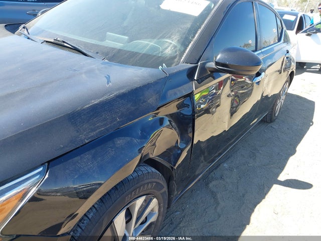 Nissan Altima S Fwd