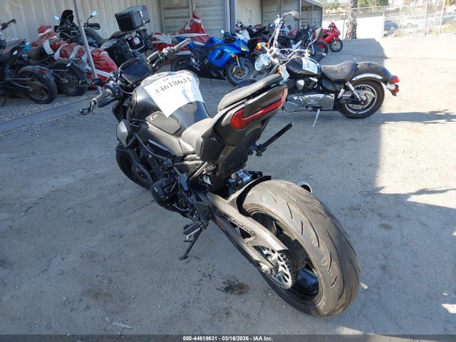 Kawasaki Zr900 S
