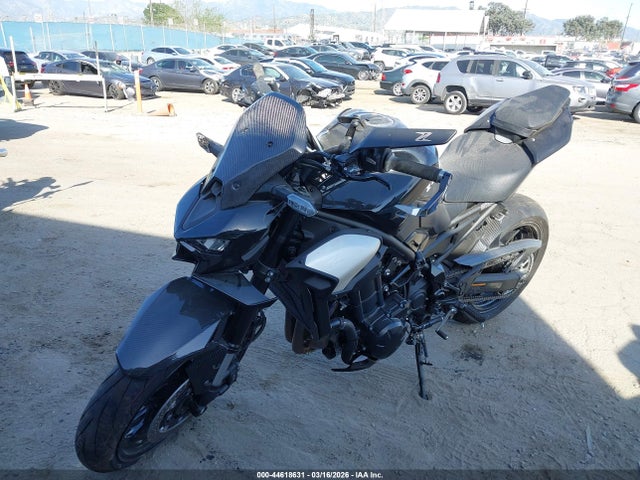 Kawasaki Zr900 S