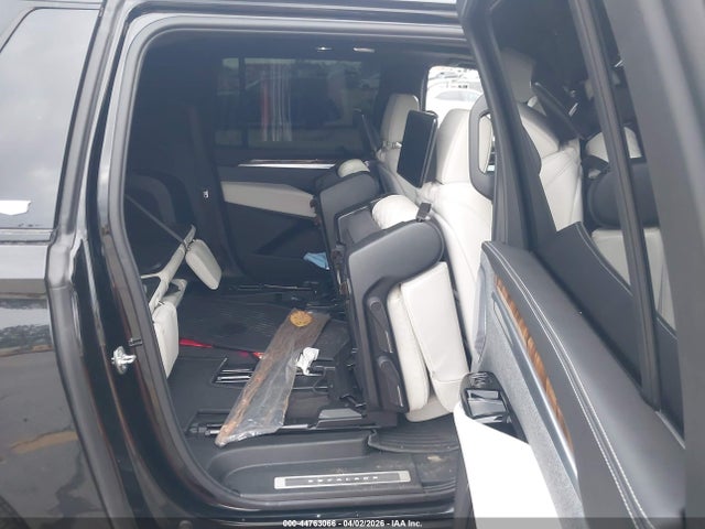 Cadillac Escalade Sport Platinum