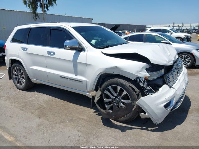Salvage Jeep Grand Cherokee Image