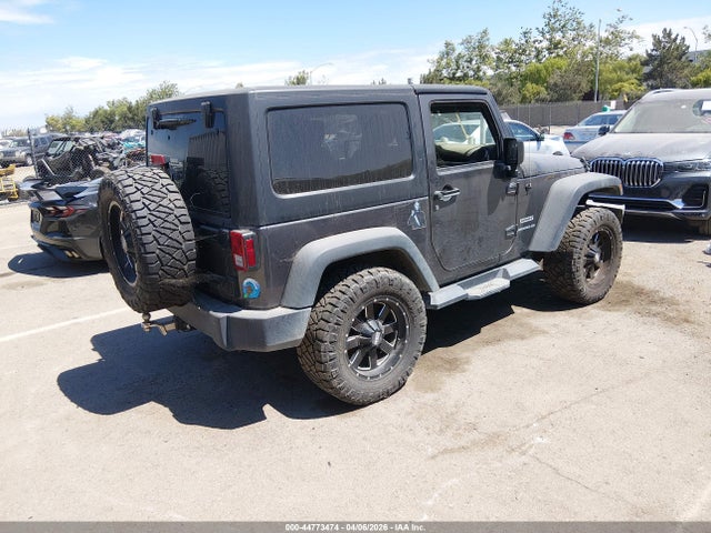Jeep Wrangler Sport 4x4