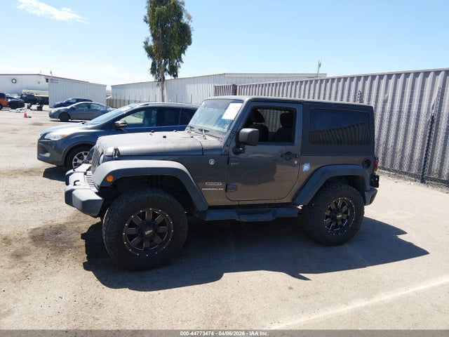Jeep Wrangler Sport 4x4