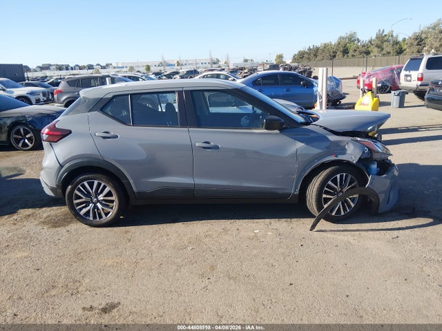 Nissan Kicks Sv Xtronic Cvt