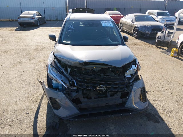 Nissan Kicks Sv Xtronic Cvt