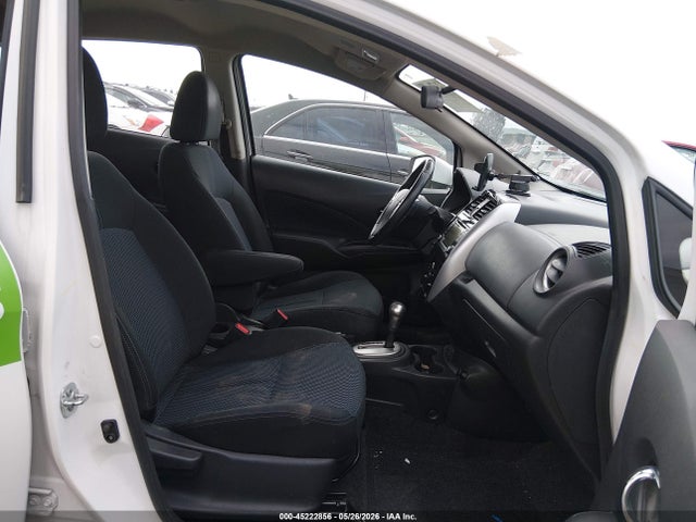 Nissan Versa Sv