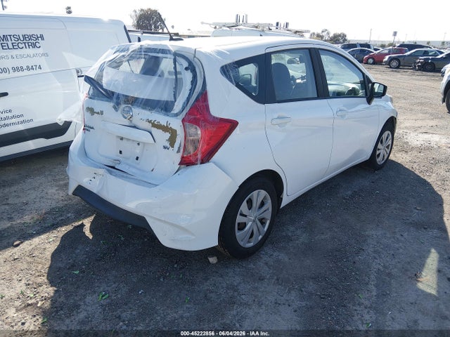 Nissan Versa Sv