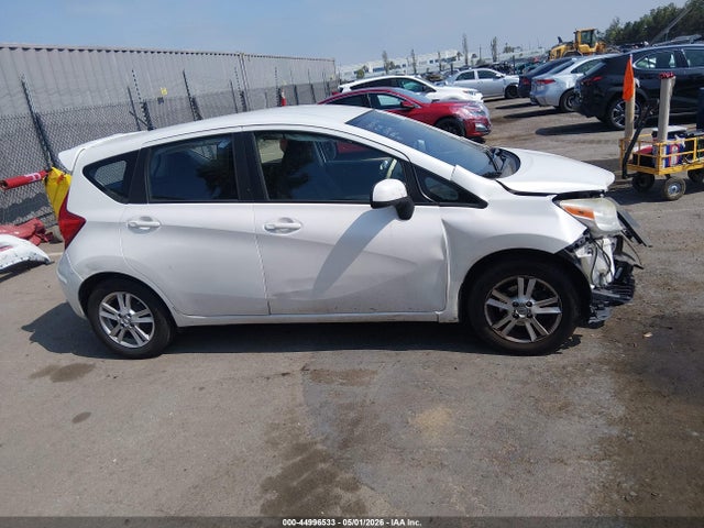 Nissan Versa Sv