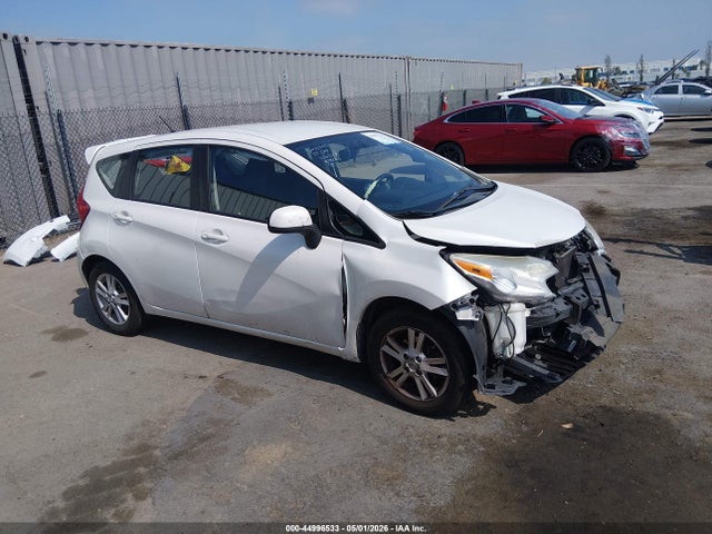 Salvage Nissan Versa Image