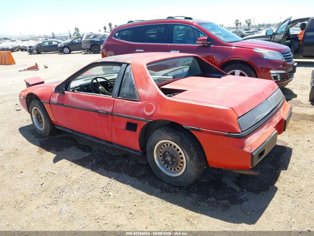 Pontiac Fiero Sport
