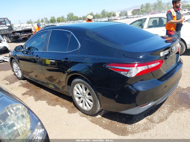 Toyota Camry Le