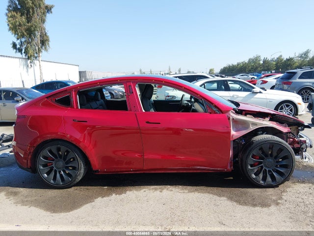 Tesla Model Y Performance Dual Motor All-wheel Drive