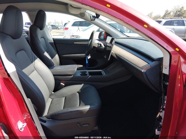Tesla Model Y Performance Dual Motor All-wheel Drive