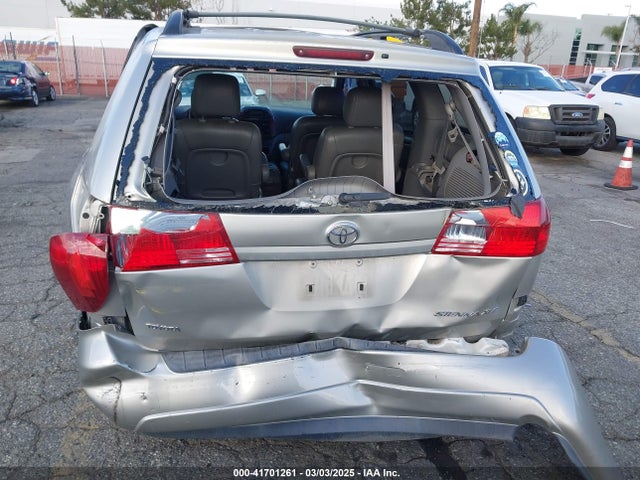 Toyota Sienna Xle