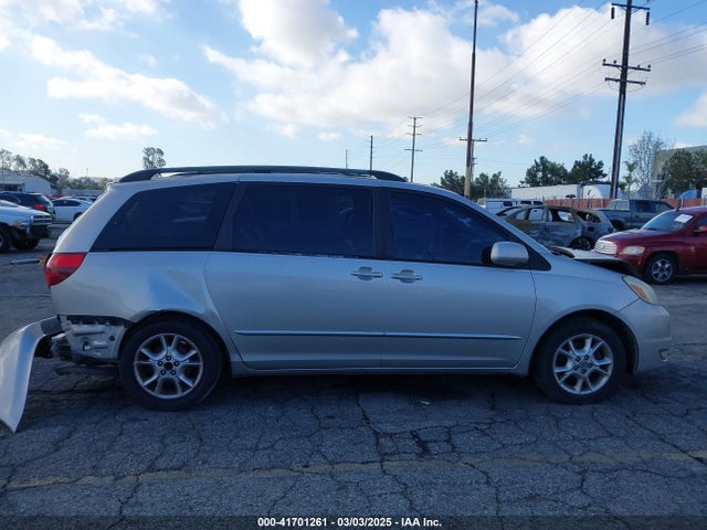 Toyota Sienna Xle