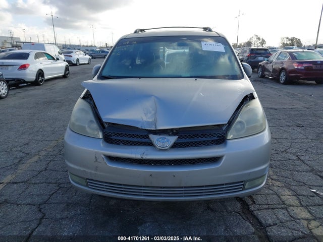 Toyota Sienna Xle