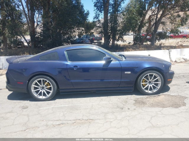 Ford Mustang V6 Premium