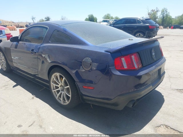 Ford Mustang V6 Premium