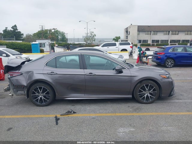 Toyota Camry Se