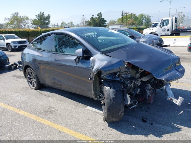 Salvage Tesla Model Y Image