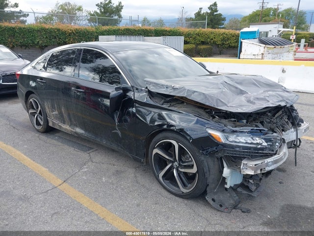 Salvage Honda Accord Image