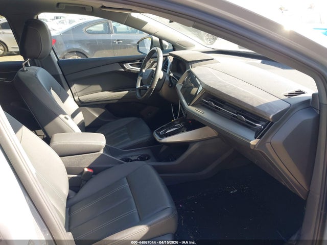Audi Q4 Premium 40 Rwd