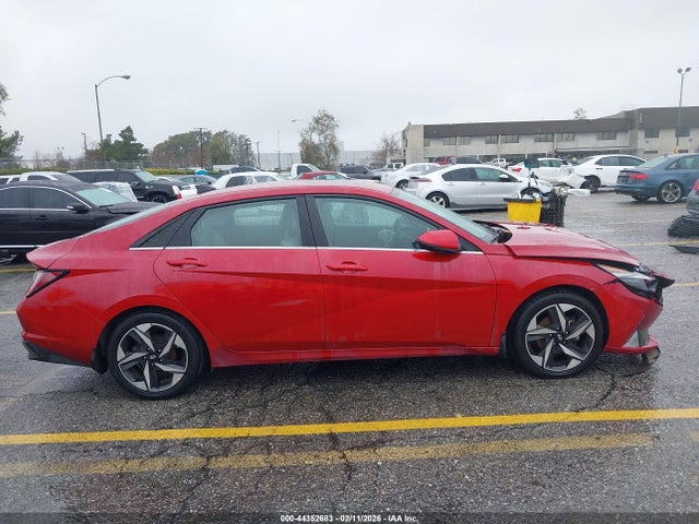Hyundai ELANTRA Limited
