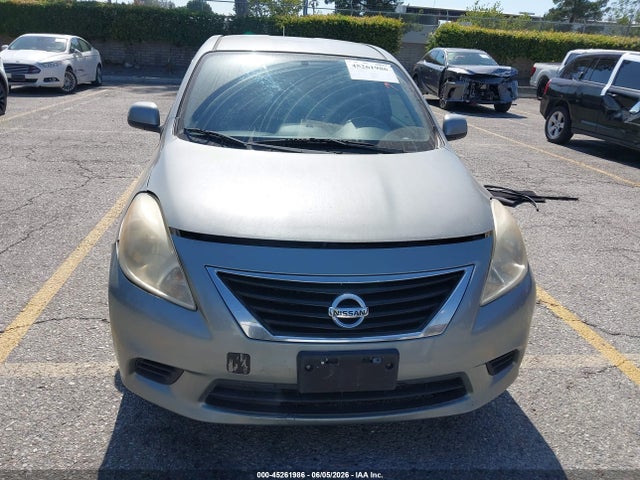 Nissan Versa