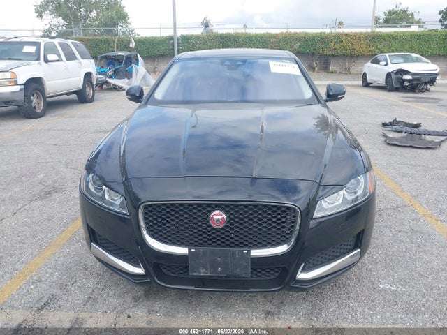 Jaguar XF 25t Premium