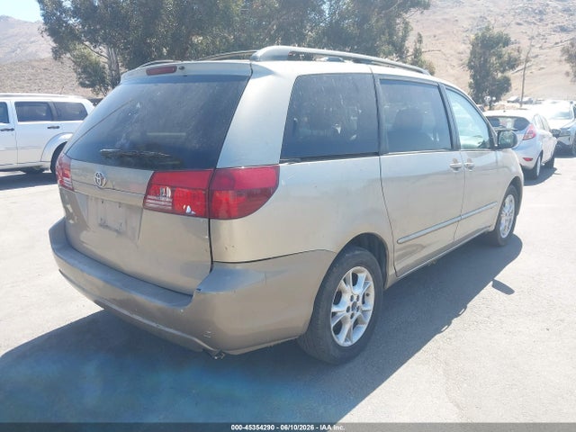 Toyota Sienna Le