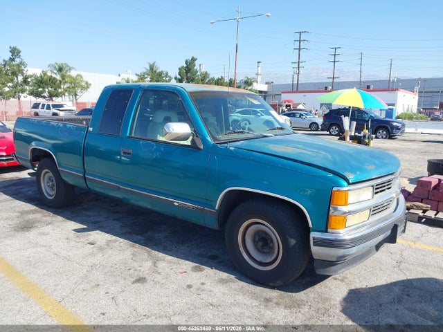 Salvage Chevrolet Gmt Image