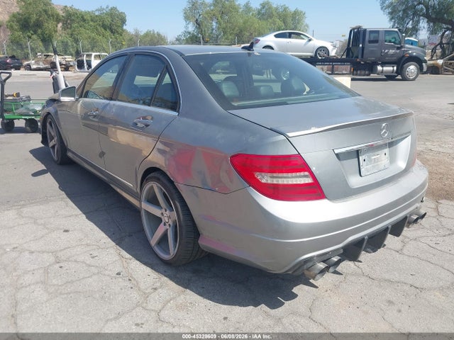 Mercedes-Benz C-Class Sport