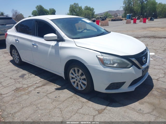 Salvage Nissan Sentra Image