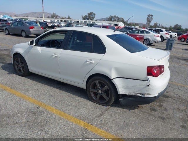 Volkswagen Jetta S