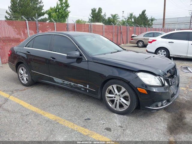 Salvage Mercedes-Benz E-Class Image