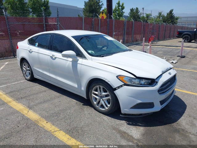Salvage Ford Fusion Image