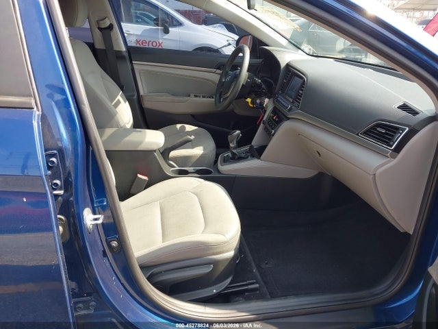Hyundai ELANTRA Sel