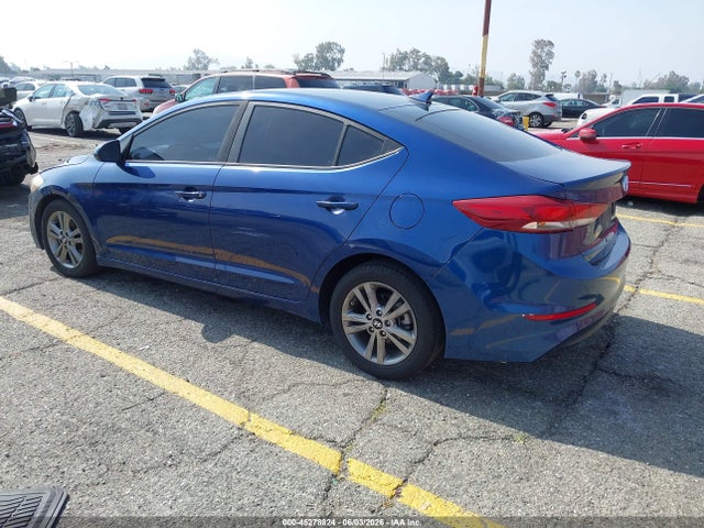 Hyundai ELANTRA Sel