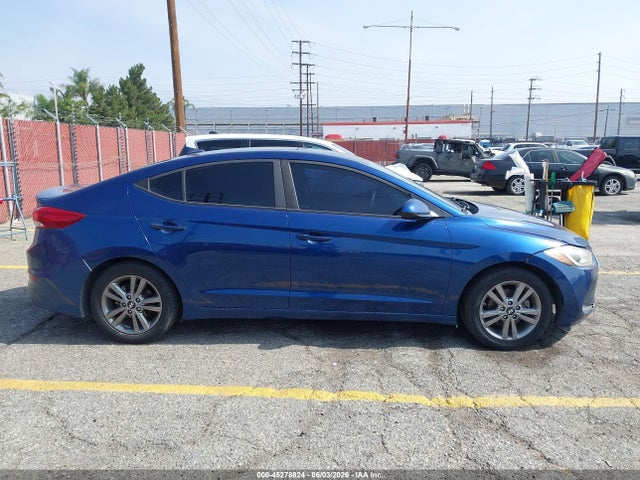 Hyundai ELANTRA Sel