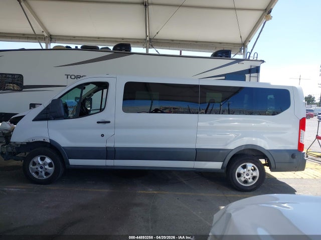 Ford Transit Xlt