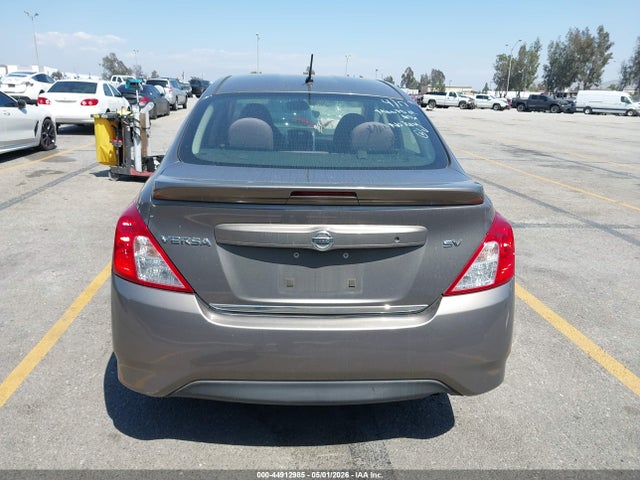 Nissan Versa 1.6 Sv