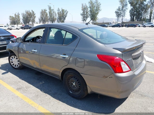 Nissan Versa 1.6 Sv