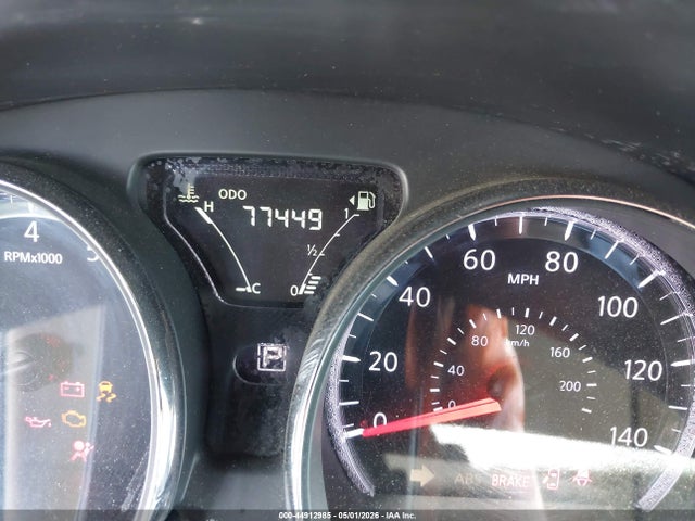 Nissan Versa 1.6 Sv