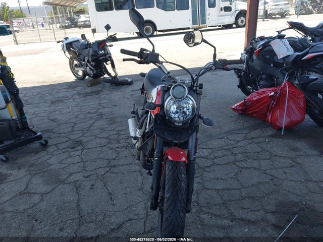 Ducati Scrambler 800