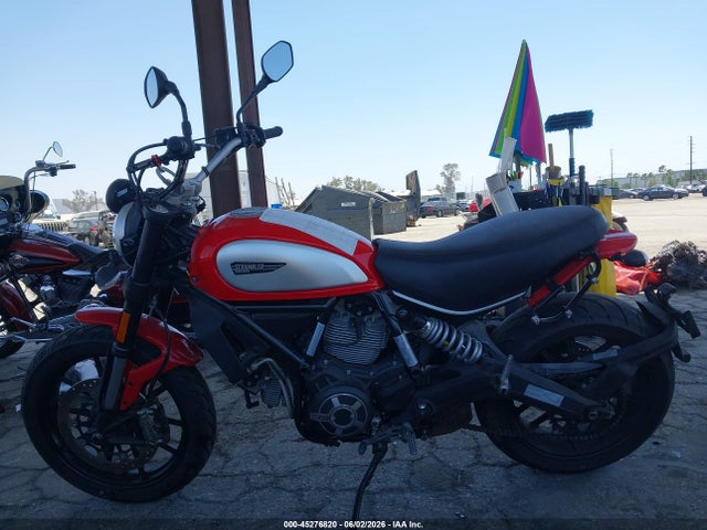 Ducati Scrambler 800